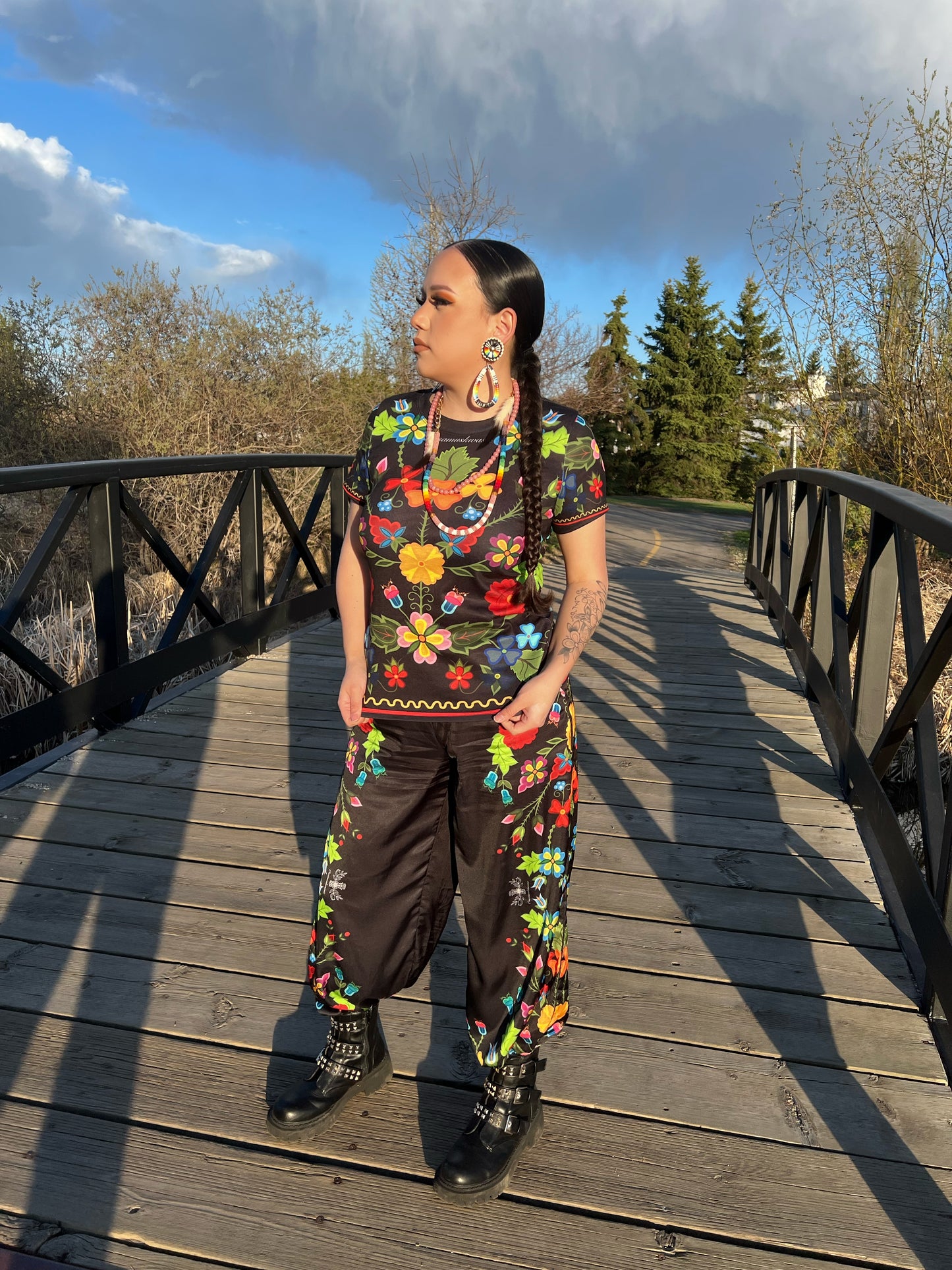 Womens Floral Fitted Cotton Tee