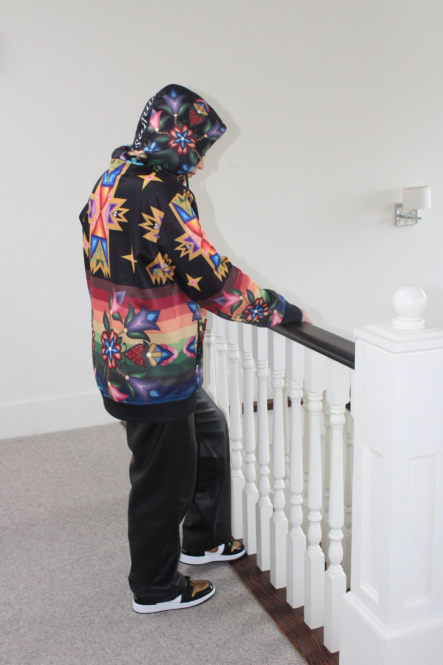 wâsikonâskaw hoodie gender neutral