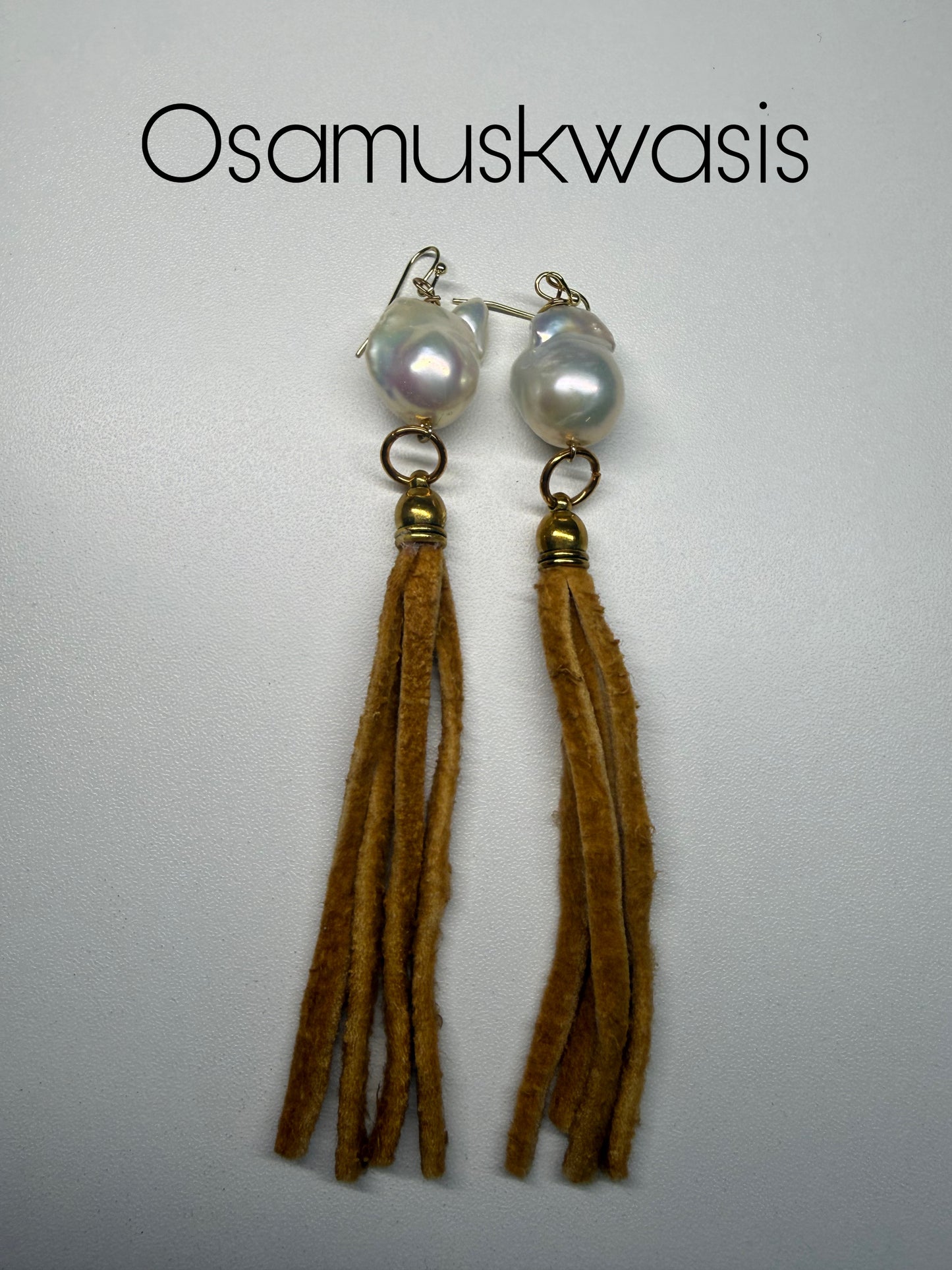 pearl hide drop earrings